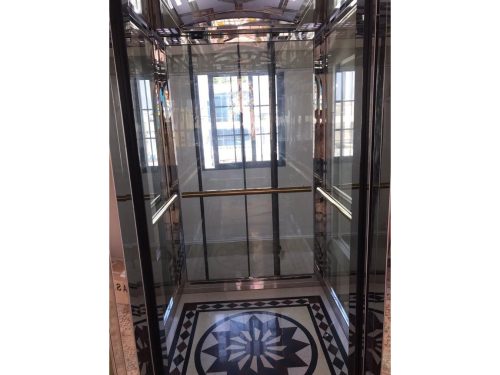 Cabin Inox sọc - kính cường lực